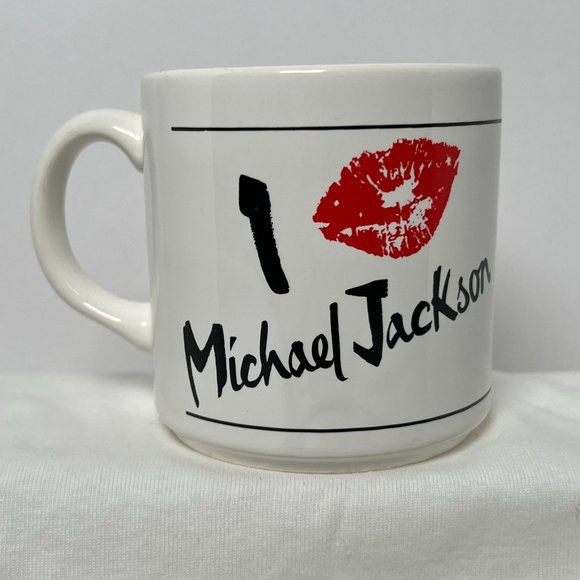 I Love Micheal‎ Jackson White Coffee Mug with Lips Kiss - Picture 3 of 7